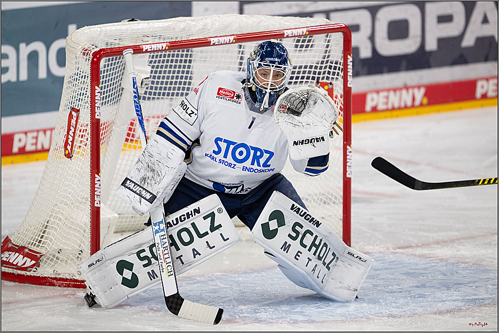 PENNY DEL: Kölner Haie - Schwenninger Wild Wings; Köln, 28.12.2025