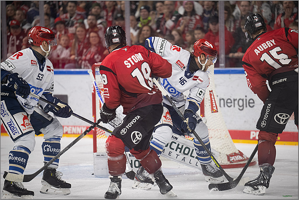 PENNY DEL: Kölner Haie - Schwenninger Wild Wings; Köln, 28.12.2025