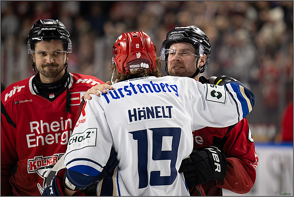 PENNY DEL: Kölner Haie - Schwenninger Wild Wings; Köln, 28.12.2025