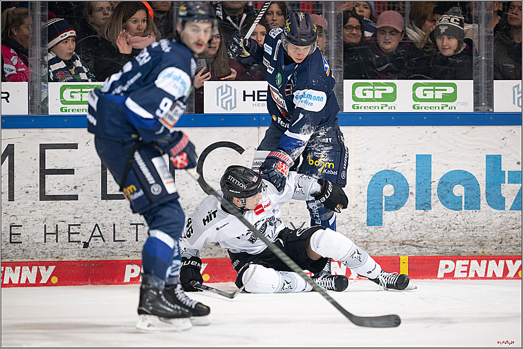 PENNY DEL: Iserlohn Roosters - Kölner Haie; Iserlohn, 30.12.2025