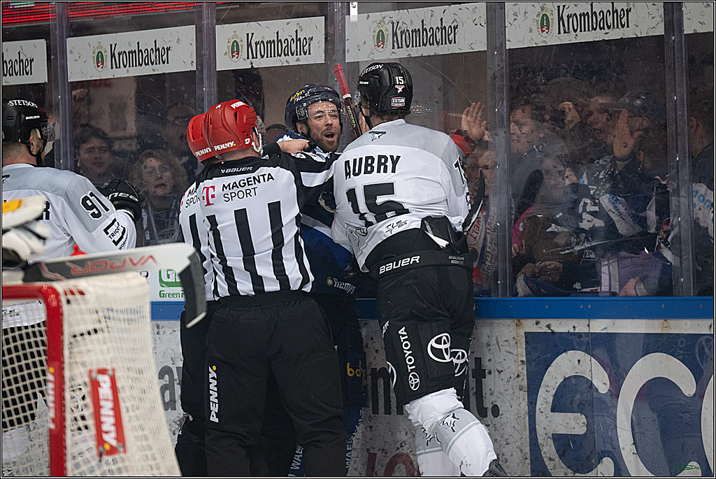 PENNY DEL: Iserlohn Roosters - Kölner Haie; Iserlohn, 30.12.2025