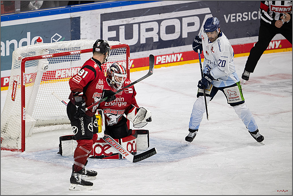 PENNY DEL 1; Kölner Haie - Straubing Tigers; Köln, 02.01.2026