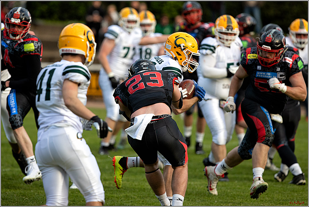 GFL - Charity Bowl, Solingen Paladins vs Cologne Crocodiles, 30.04.2022