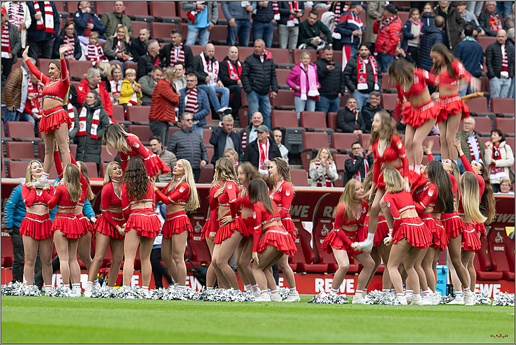 1. FC Koeln vs. FC Augsburg, 18.10.2025