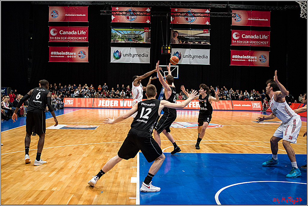 2. Basketball-Bundesliga ProA, RheinStars Koeln vs. Nuernberg Falcons BC; Koeln, 05.12.2016