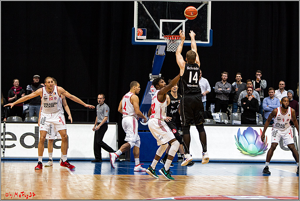 2. Basketball-Bundesliga ProA, RheinStars Koeln vs. Nuernberg Falcons BC; Koeln, 05.12.2016
