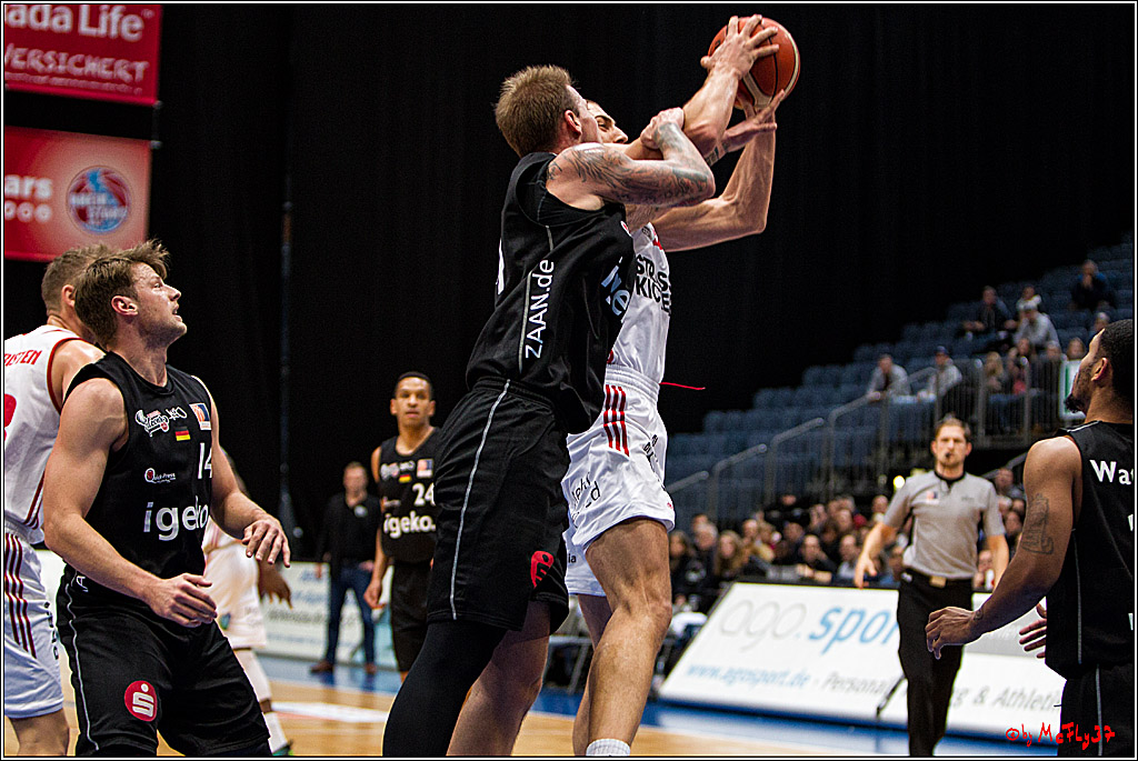 2. Basketball-Bundesliga ProA, RheinStars Koeln vs. Nuernberg Falcons BC; Koeln, 05.12.2016