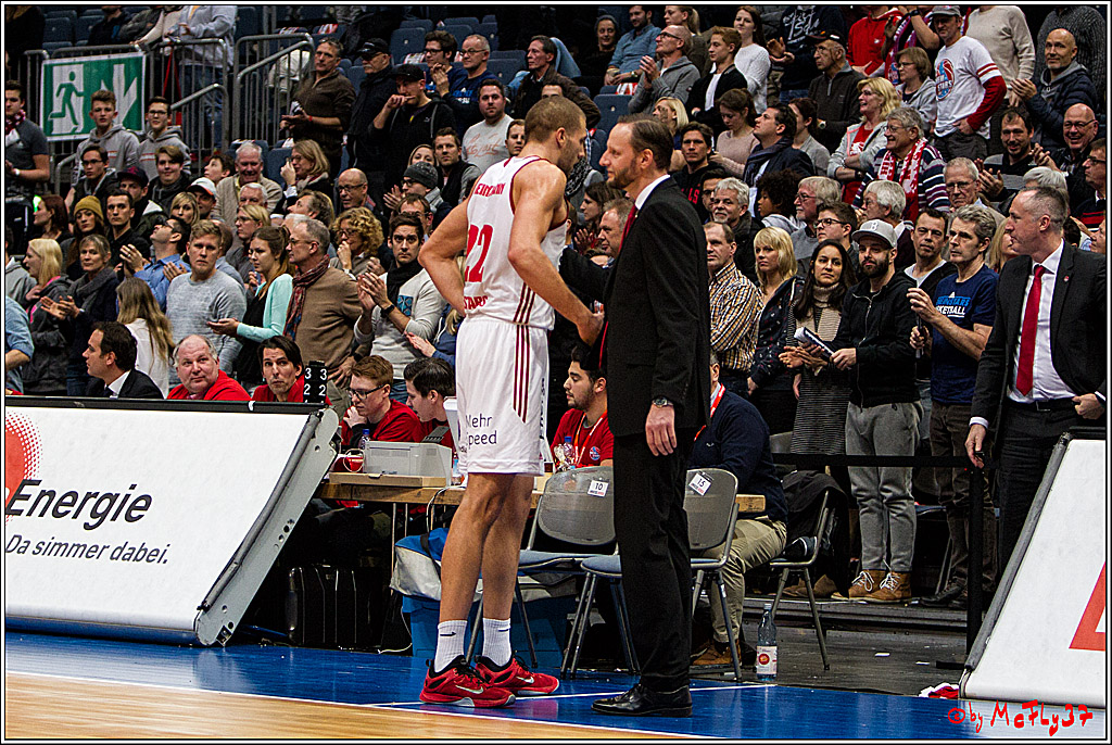 2. Basketball-Bundesliga ProA, RheinStars Koeln vs. Nuernberg Falcons BC; Koeln, 05.12.2016