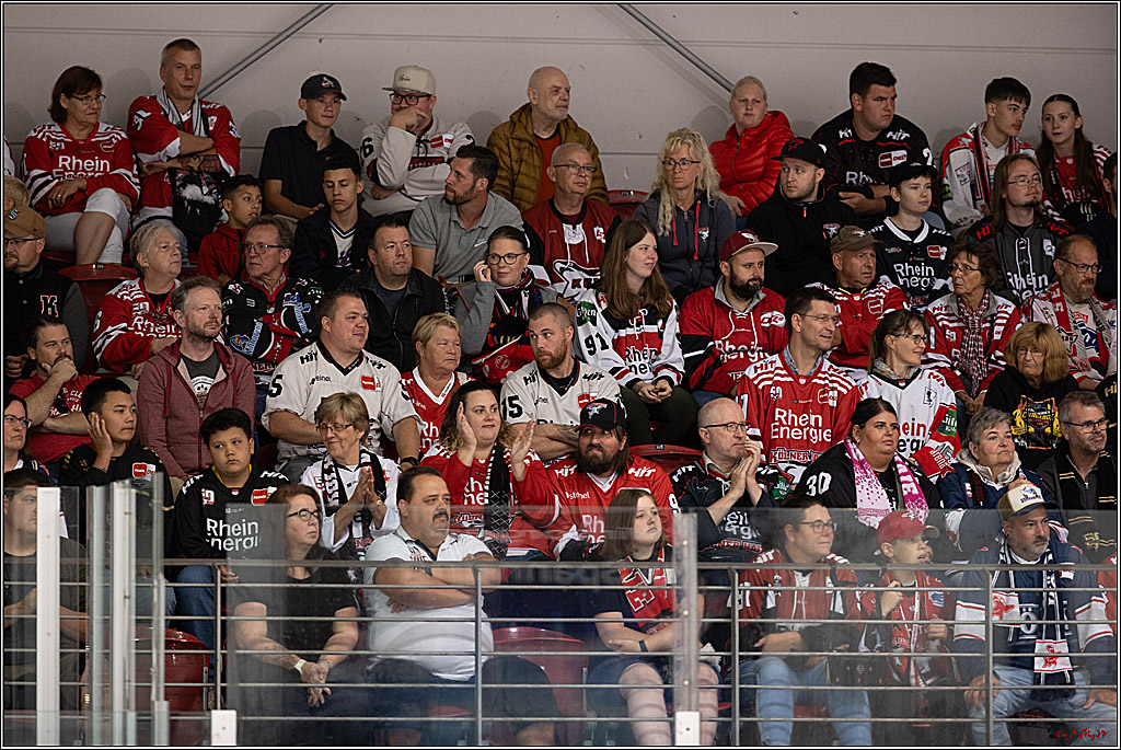 PENNY DEL Testspiel Koelner Haie - Rouen Dragons; Koeln, 18.08.2023