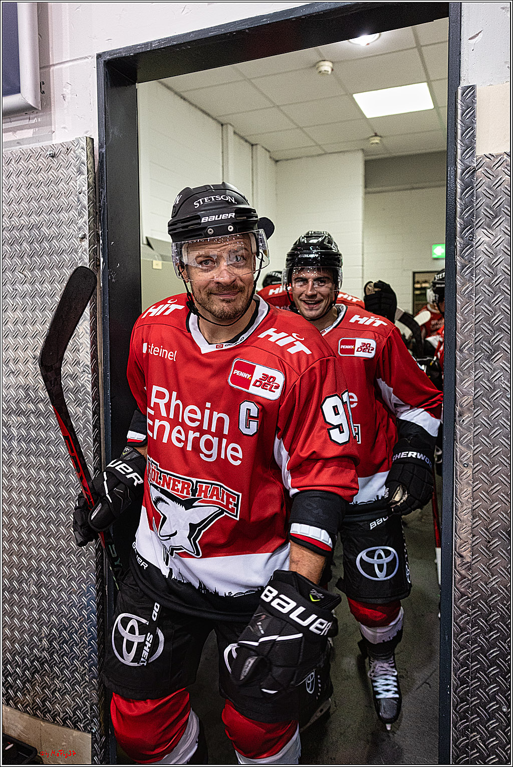 PENNY DEL 1. Testspiel Koelner Haie - SC Bern; Koeln, 25.08.2023