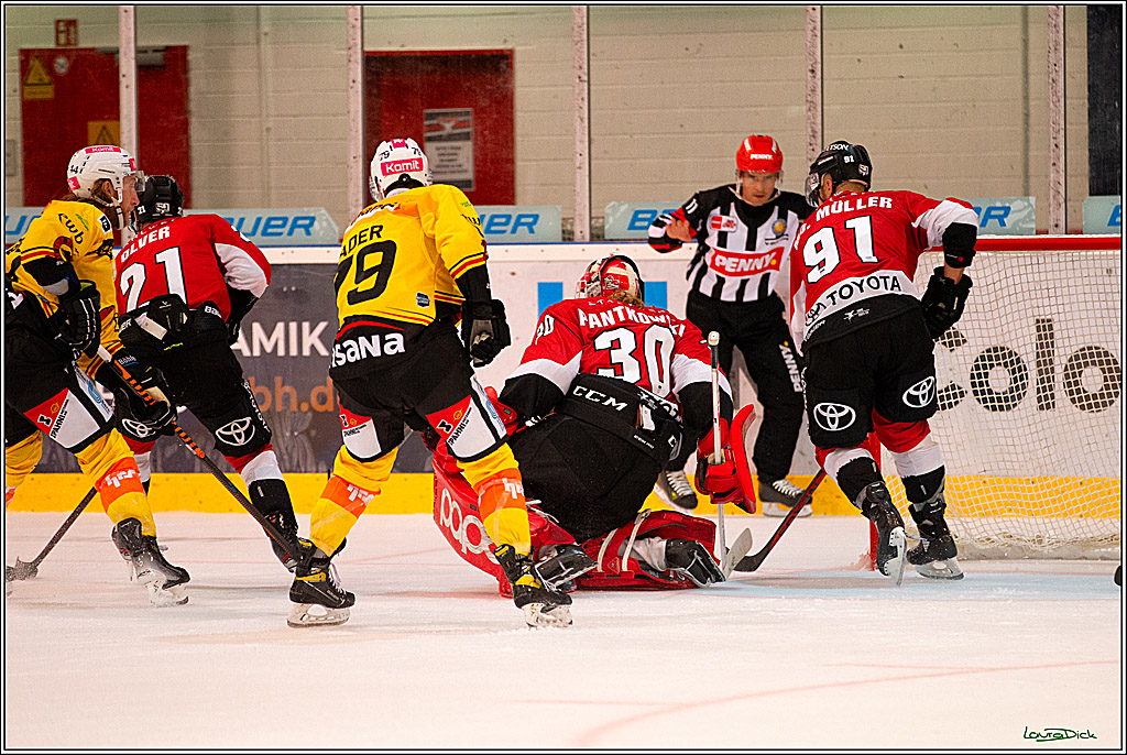 PENNY DEL; Testspiel Koelner Haie- SC Bern; Koeln, 25.08.2023