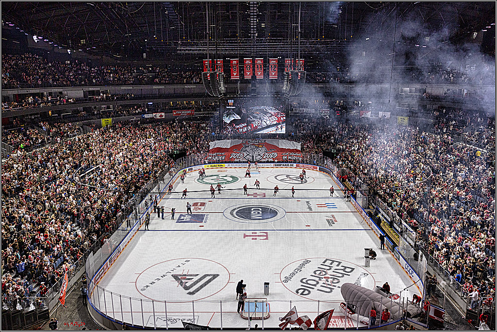 PENNY DEL 1. Koelner Haie - ERC Ingolstadt; Koeln, 17.09.2023
