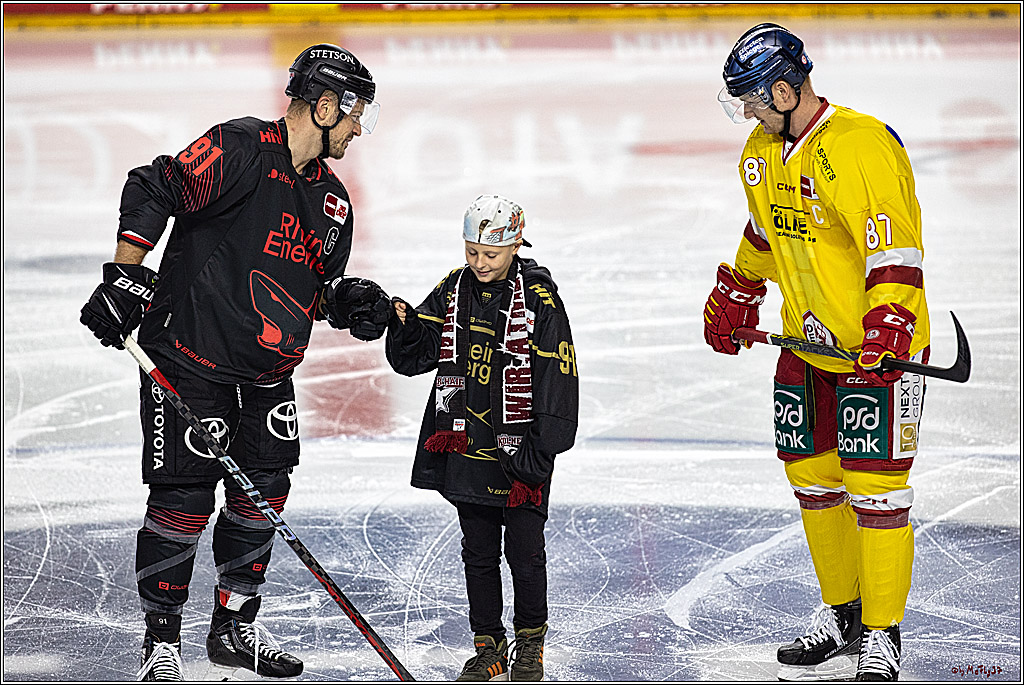 PENNY DEL 1 Koelner Haie - Duesseldorfer EG ; Koeln, 24.09.2023