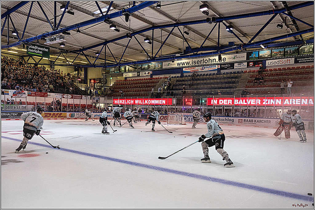 PENNY DEL 1 Iserlohn Roosters - Koelner Haie; Koeln, 28.09.2023