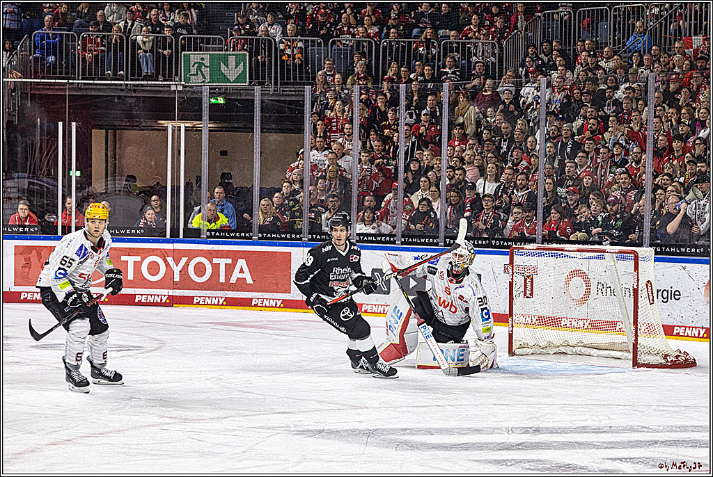 017 KEC Fischtown Pinguins Bremerhaven 2 3 N.P. 2023
