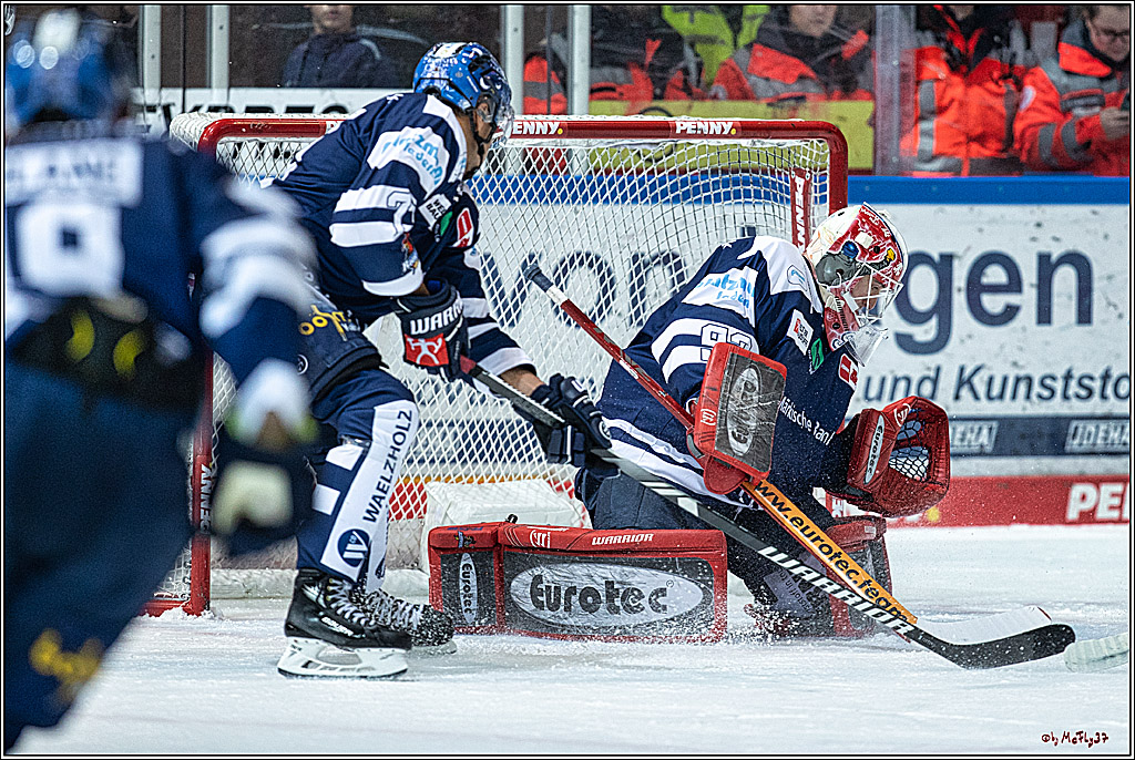 PENNY DEL Iserlohn Roosters - 1. Koelner Haie; Iserlohn, 01.12.2023