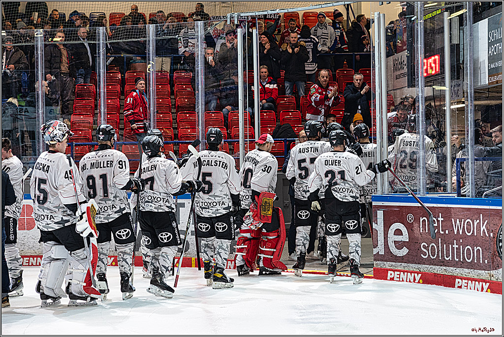 PENNY DEL Iserlohn Roosters - 1. Koelner Haie; Iserlohn, 01.12.2023