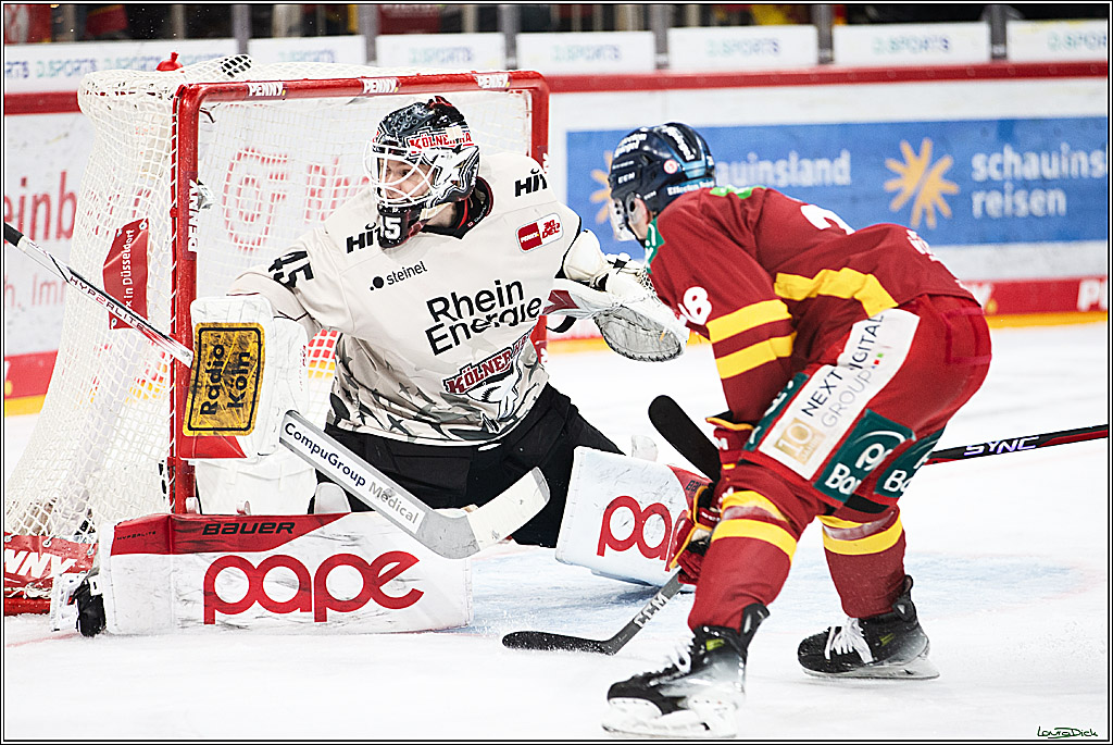 PENNY DEL; Duesseldorfer EG- Koelner Haie; Duesseldorf, 03.12.2023