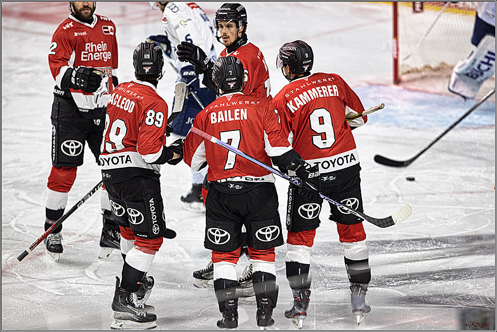 PENNY DEL 1, Koelner Haie - ERC Ingolstadt; Köln, 07.12.2023