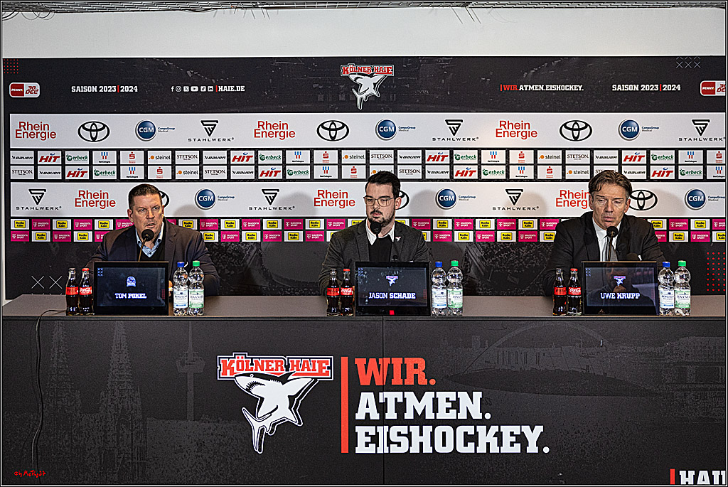PENNY DEL 1. Koelner Haie - Straubing Tigers; Koeln, 15.12.2023