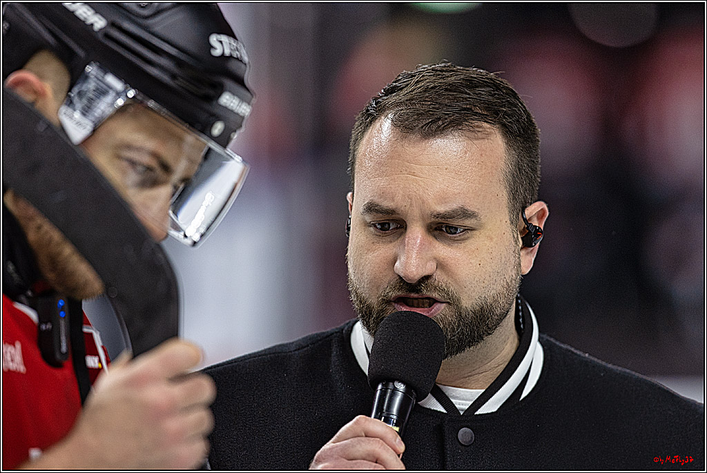 PENNY DEL 1. Kölner Haie - Grizzlys Wolfsburg; Köln, 21.12.2023