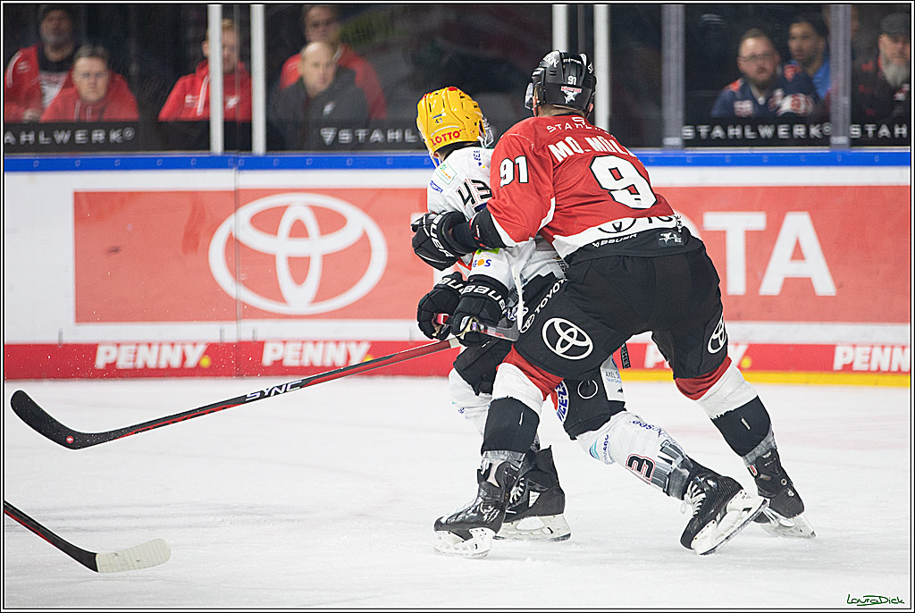 PENNY DEL; Koelner Haie- Fischtown Pinguins Bremerhaven; Koeln, 30.01.2024
