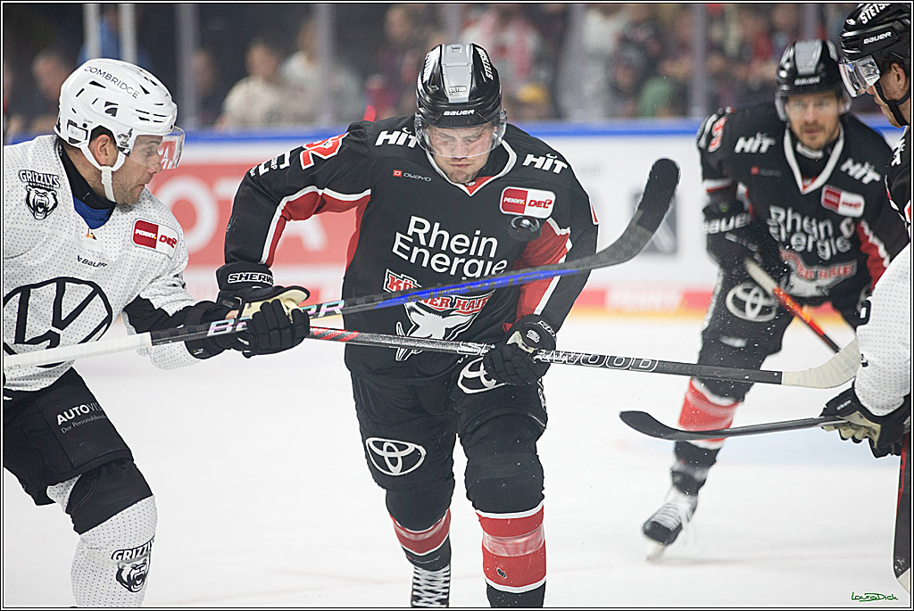 PENNY DEL; Koelner Haie-Grizzlys Wolfsburg; Koeln, 27.10.2024