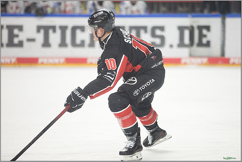 PENNY DEL; Koelner Haie-Pinguine Bremerhaven; Koeln, 15.11.2024