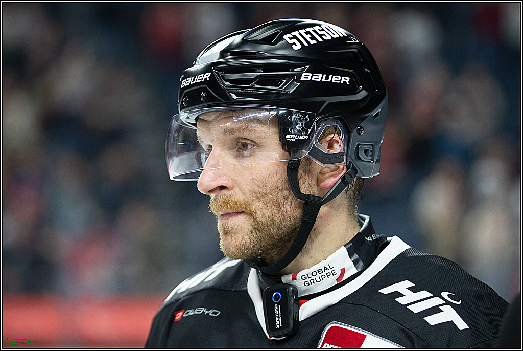 PENNY DEL; Koelner Haie-Pinguine Bremerhaven; Koeln, 15.11.2024