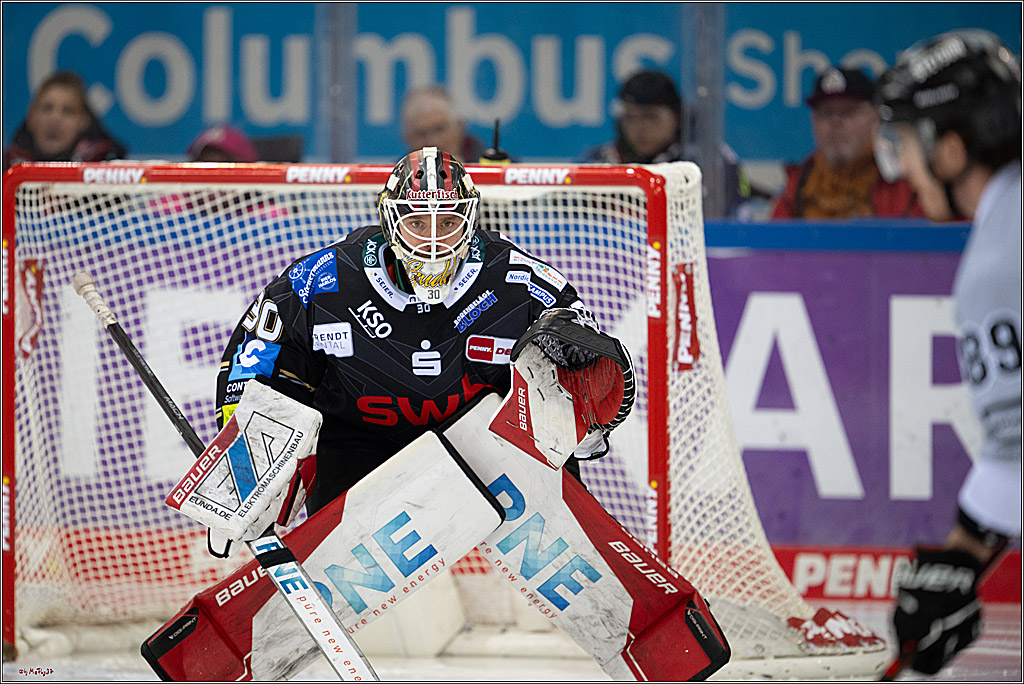 PENNY DEL 1 - Playoff Viertelfinale; Fischtown Pinguins Bremerhaven - Kölner Haie; Bremerhaven, 16.03.2025