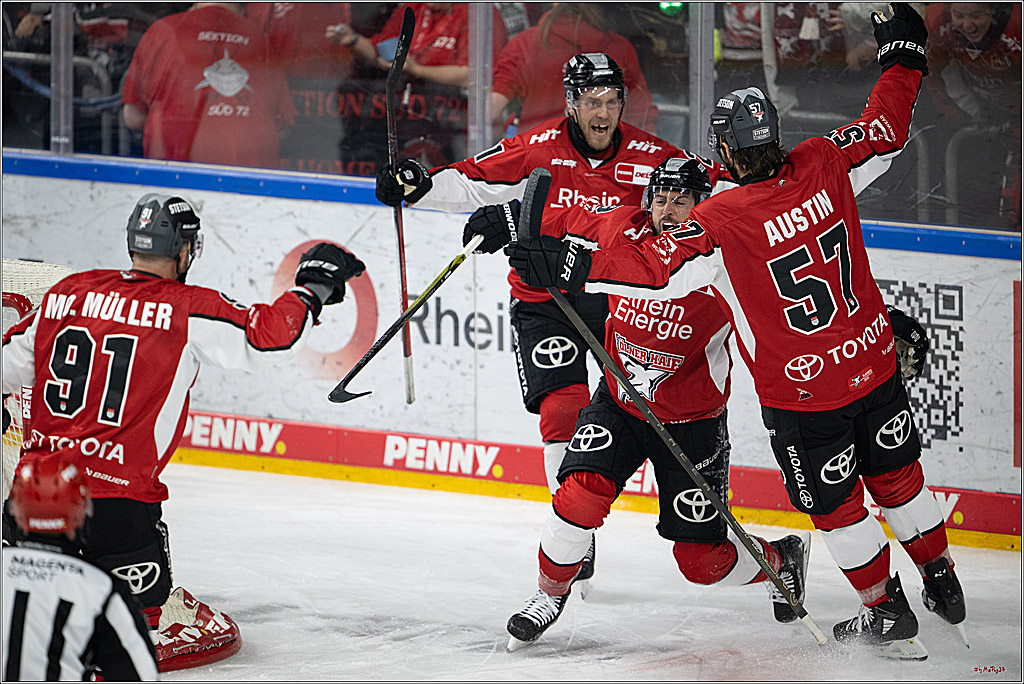 PENNY DEL 1 - Playoff Halbfinale; Kölner Haie - ERC Ingolstadt; Köln, 09.04.2025