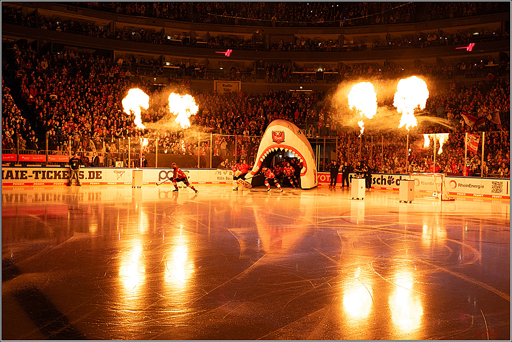 PENNY DEL 1 - Playoff Finale; Kölner Haie - Eisbären Berlin; Köln, 23.04.2025