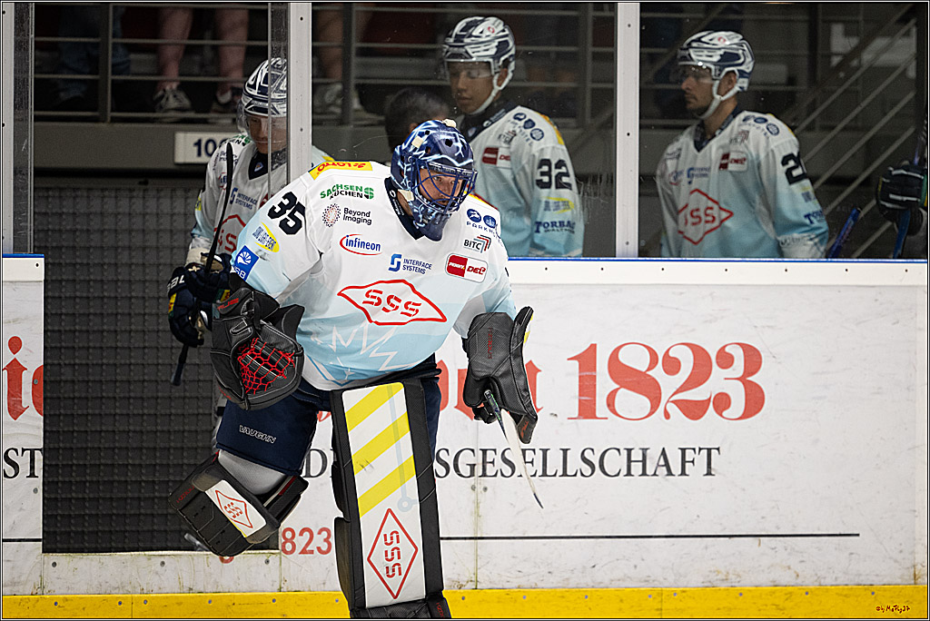 PENNY DEL 1; Testspiel Iserlohn Roosters - Dresdner Eislöwen; Köln, 15.08.2025