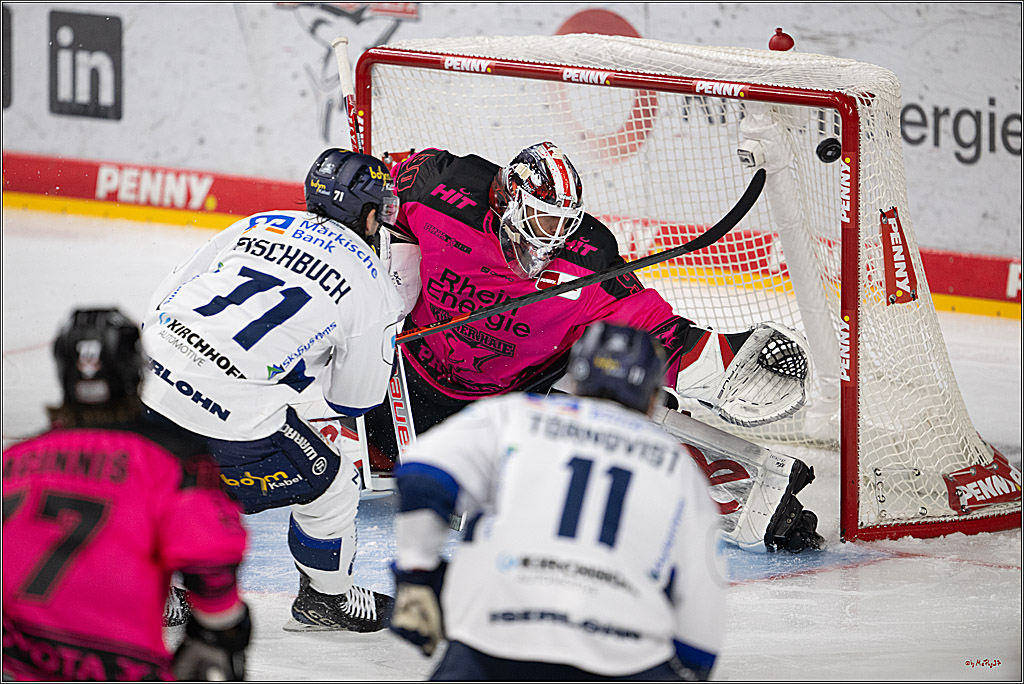PENNY DEL 1; Kölner Haie - Iserlohn Roosters; Köln, 12.10.2025
