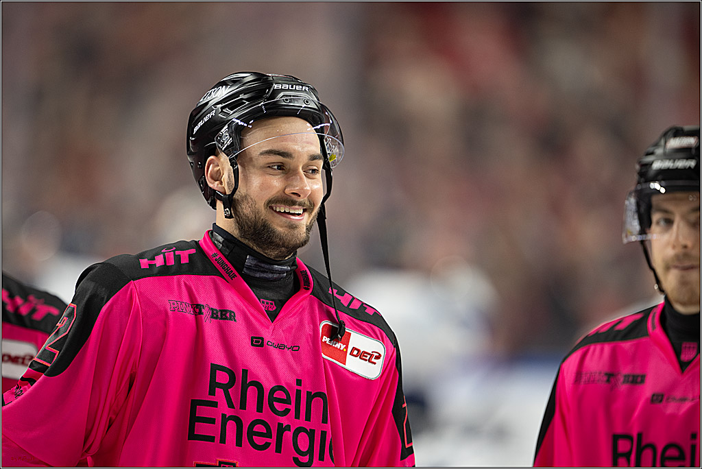 PENNY DEL 1; Kölner Haie - Iserlohn Roosters; Köln, 12.10.2025