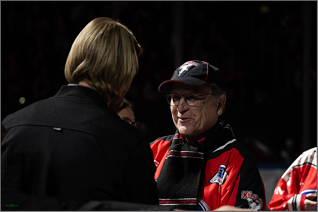 PENNY DEL 1; Koelner Haie - Straubing Tigers; Koeln, 19.10.2025