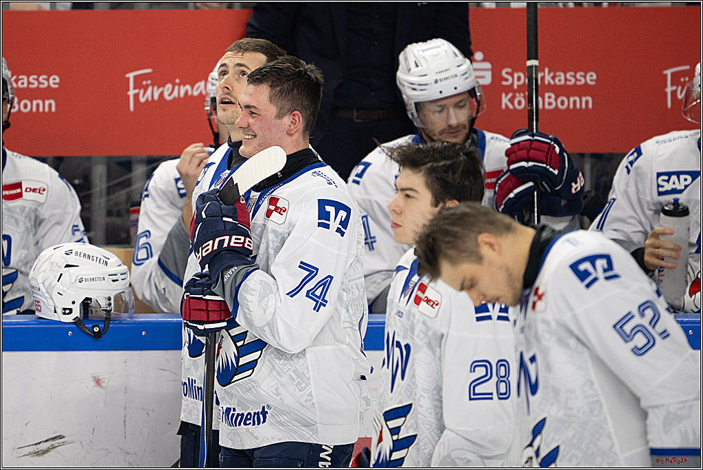 PENNY DEL 1; Kölner Haie - Adler Mannheim; Köln, 14.12.2025