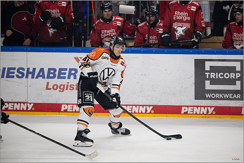 PENNY DEL 1; Kölner Haie - Grizzly Wolfsburg; Köln, 18.12.2025