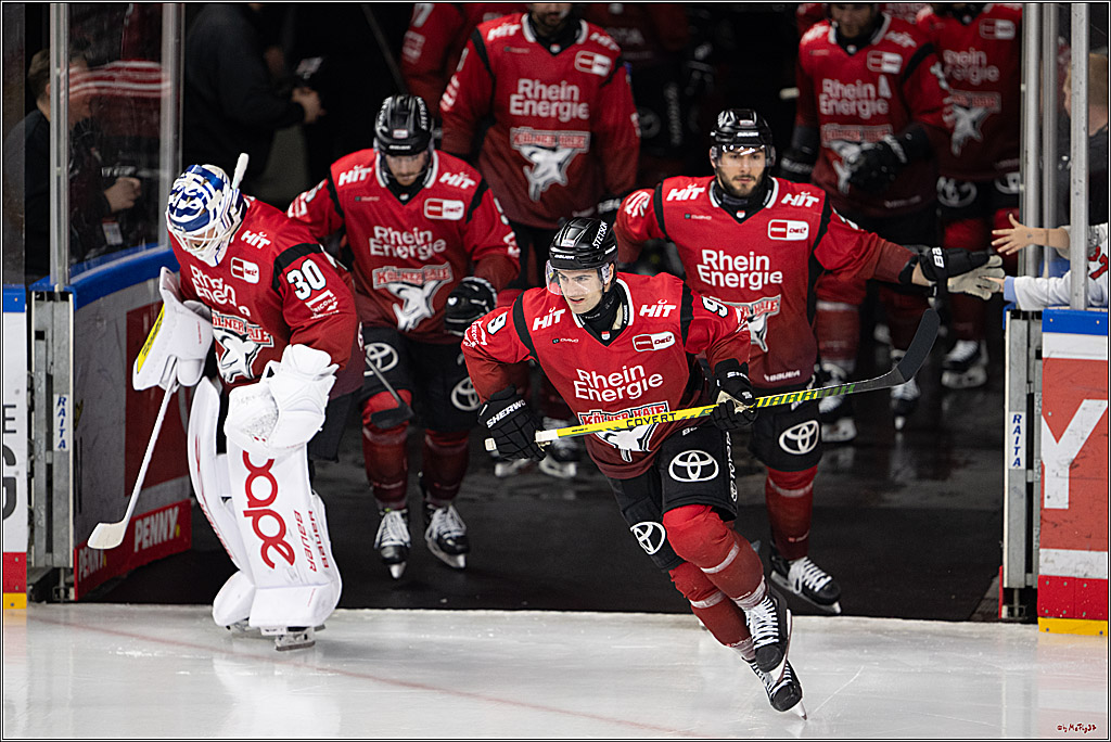 PENNY DEL; Kölner Haie - Grizzly Wolfsburg; Köln, 18.12.2025