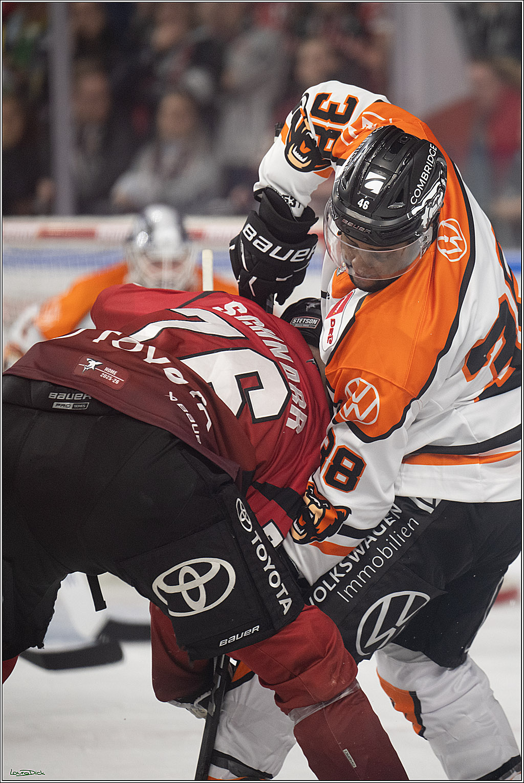 PENNY DEL; Kölner Haie-Grizzlys Wolfsburg; Köln, 18.12.2025