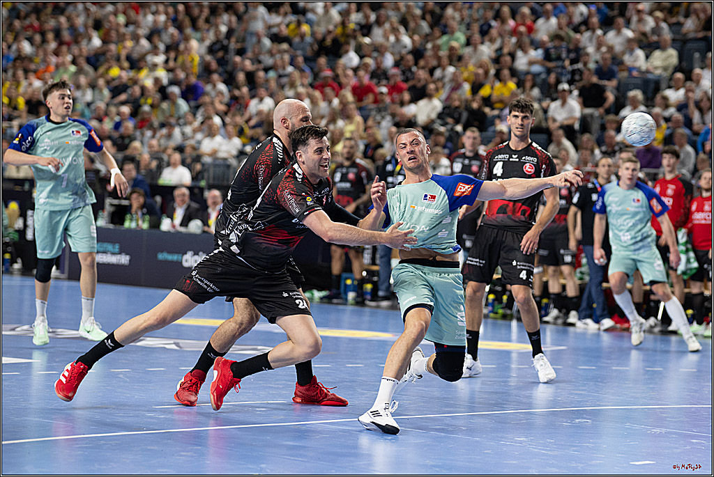 DHB-Pokal Lidl-F4 - MT Melsungen - HBW Balingen-Weilstetten; Köln, 12.04.2025