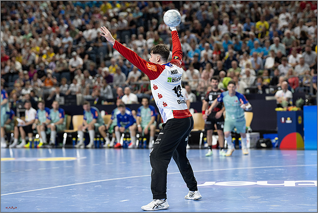 DHB-Pokal Lidl-F4 - MT Melsungen - HBW Balingen-Weilstetten; Köln, 12.04.2025