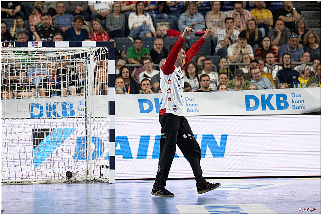 DHB-Pokal Lidl-F4 - MT Melsungen - HBW Balingen-Weilstetten; Köln, 12.04.2025