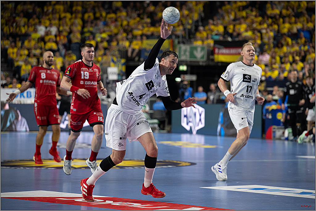 DHB-Pokal Lidl-F4  Finale - THW Kiel - MT Melsungen; Köln, 13.04.2025