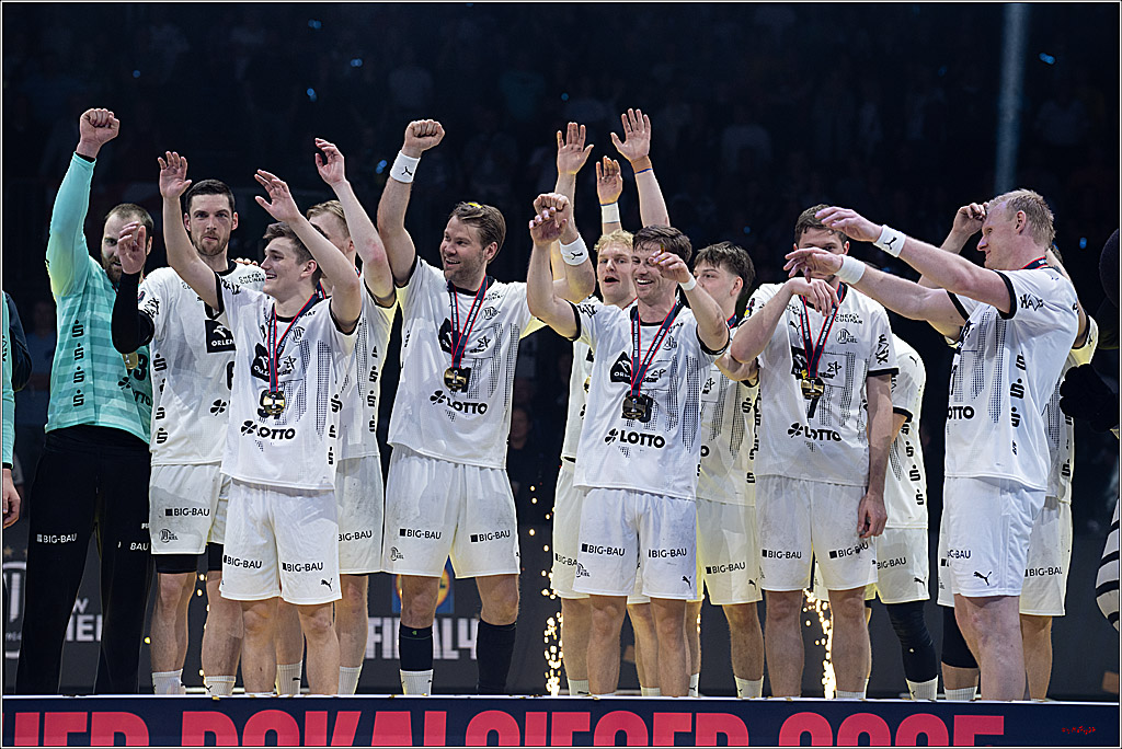 DHB-Pokal Lidl-F4  Finale - THW Kiel - MT Melsungen; Köln, 13.04.2025