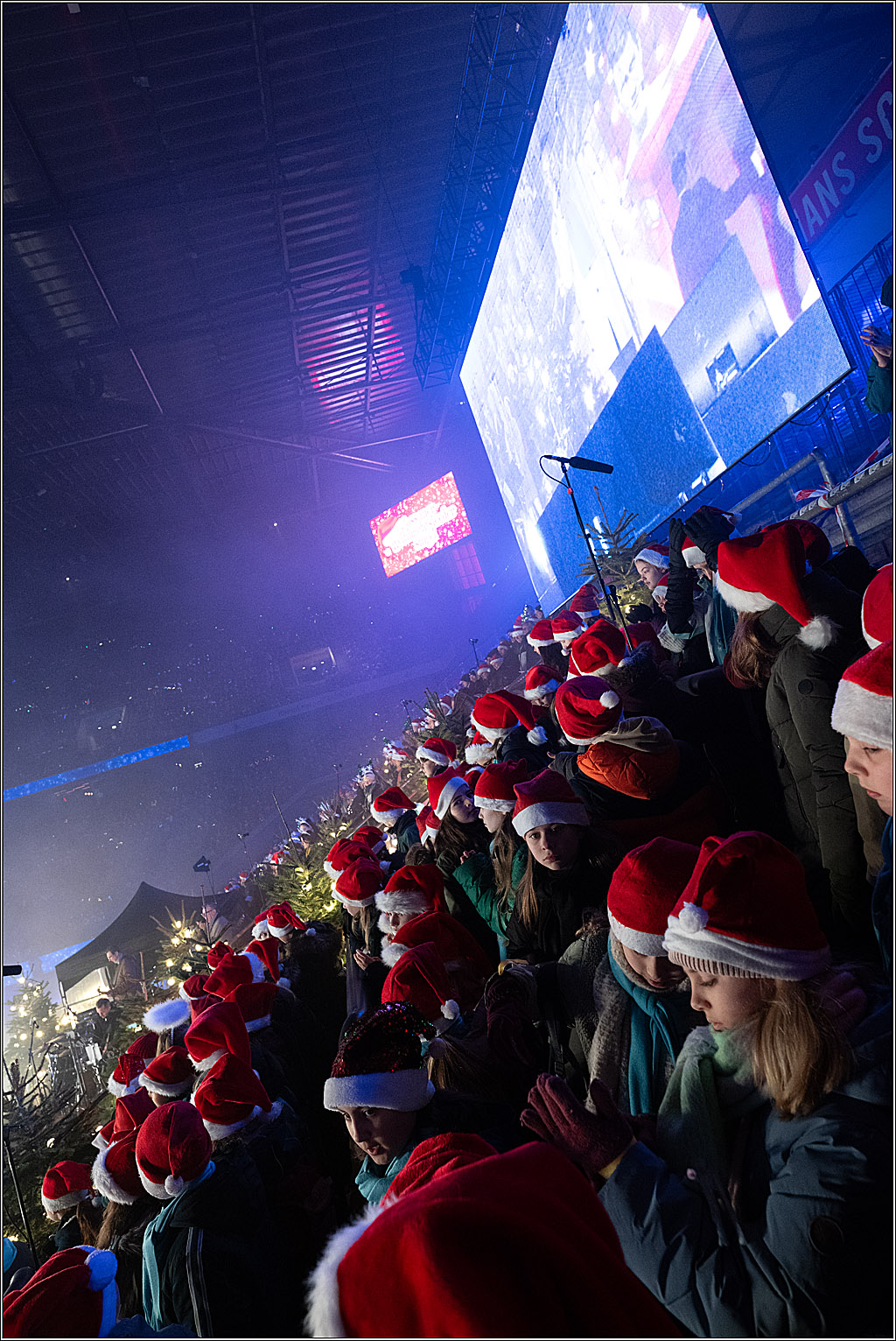 Loss mer Weihnachtsleeder singe - 2024; Köln, 23.12.2024