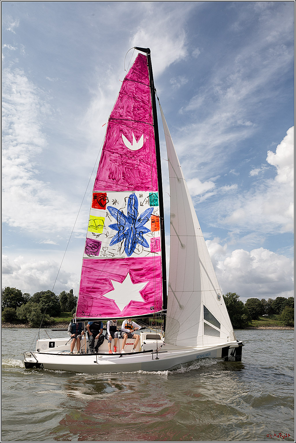 Die Kultur-Regatta Sailing #Art4GlobalGoals - Nachhaltigkeitsziele (Sustainable Develpment Goals / SDGs) der Vereinten Nationen (UN); Monheim - Duesselorfer Yachthafen, 22.08.2021