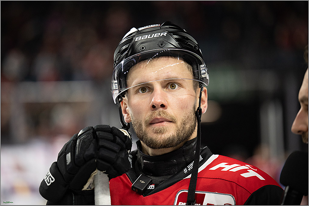 PENNY DEL 1; Koelner Haie - EHC Red Bull Muenchen; Koeln, 02.11.2025