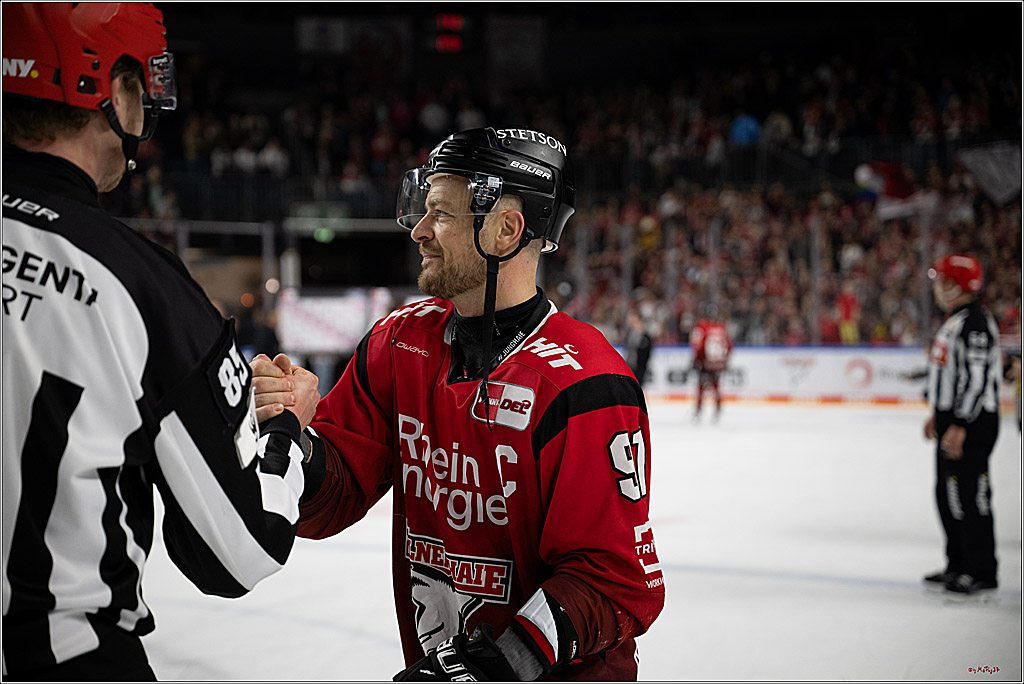 PENNY DEL 1; Kölner Haie - Dresdner Eislöwen; Köln, 25.02.2026
