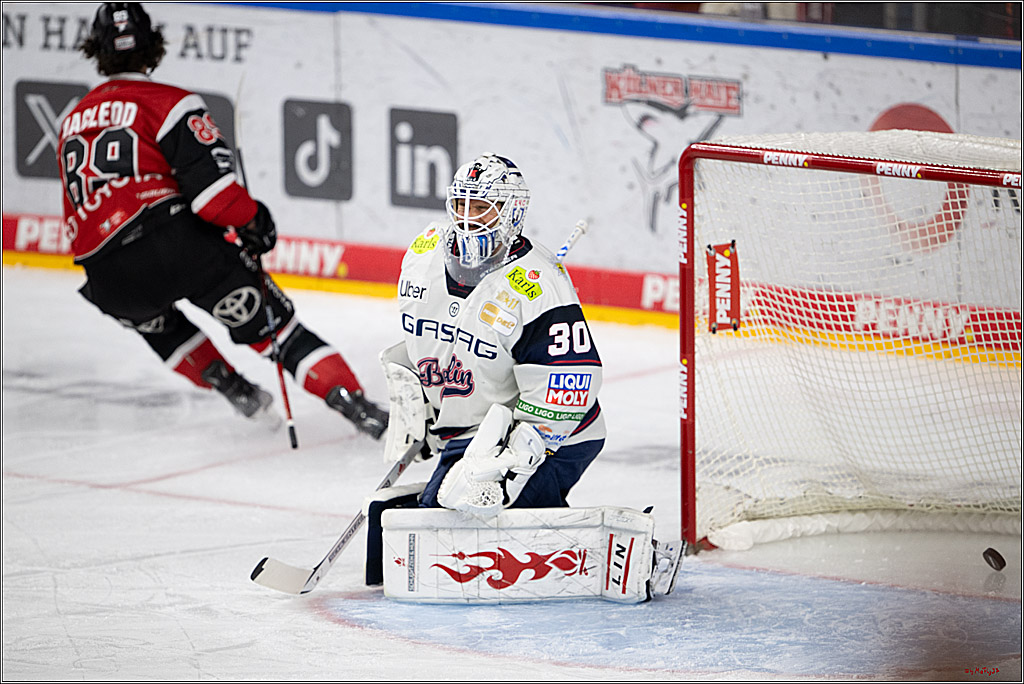 PENNY DEL 1 - Playoff Halbfinale - Kölner Haie - Eisbären Berlin; Köln, 10.04.2026